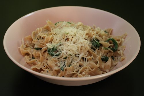 Pasta mit Spinat und Blauschimmelkäse - Lisa kocht!